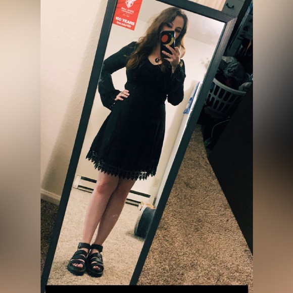 Meet your Posher, Danielle - Picture 13 of 13